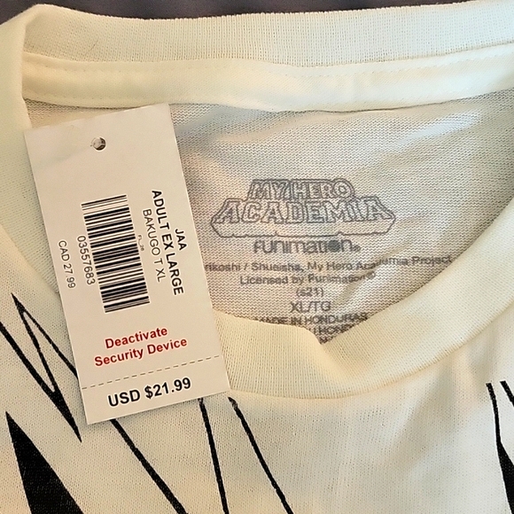 My Hero Academia T-Shirt - Picture 3 of 3